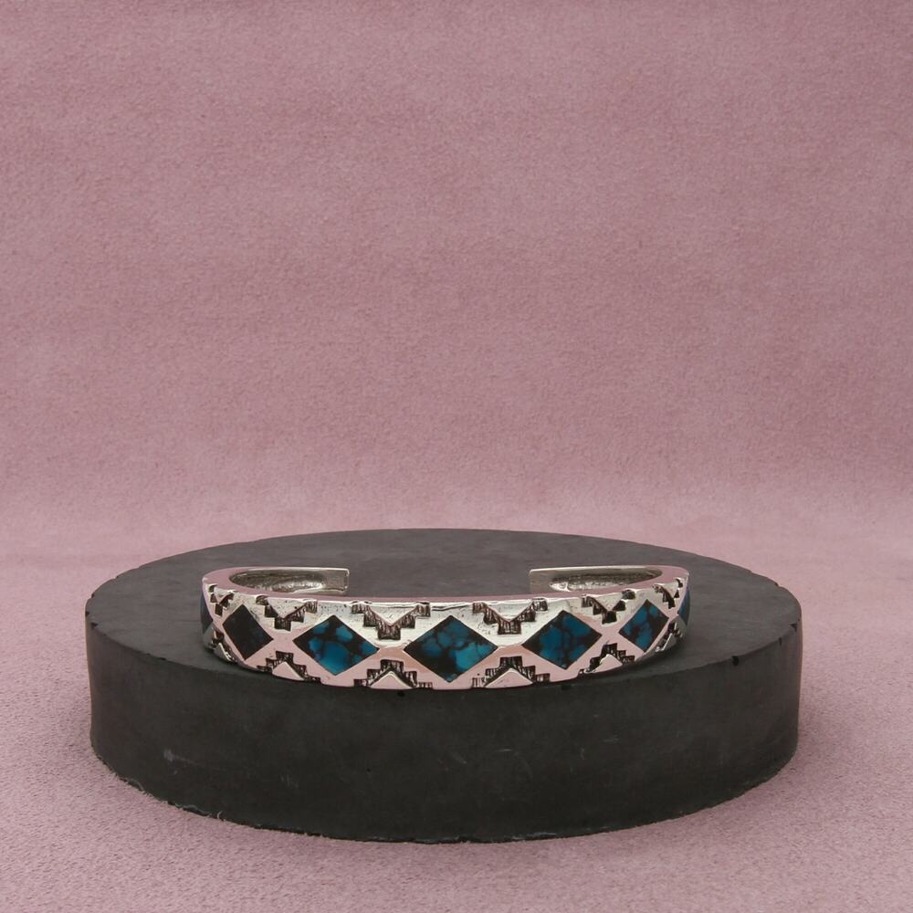 navajo sterling silver vintage signed crushed turquoise cuff bracelet size 6in